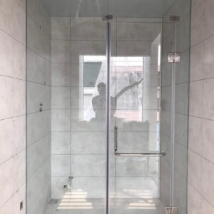 Vách tắm kính 180 độ